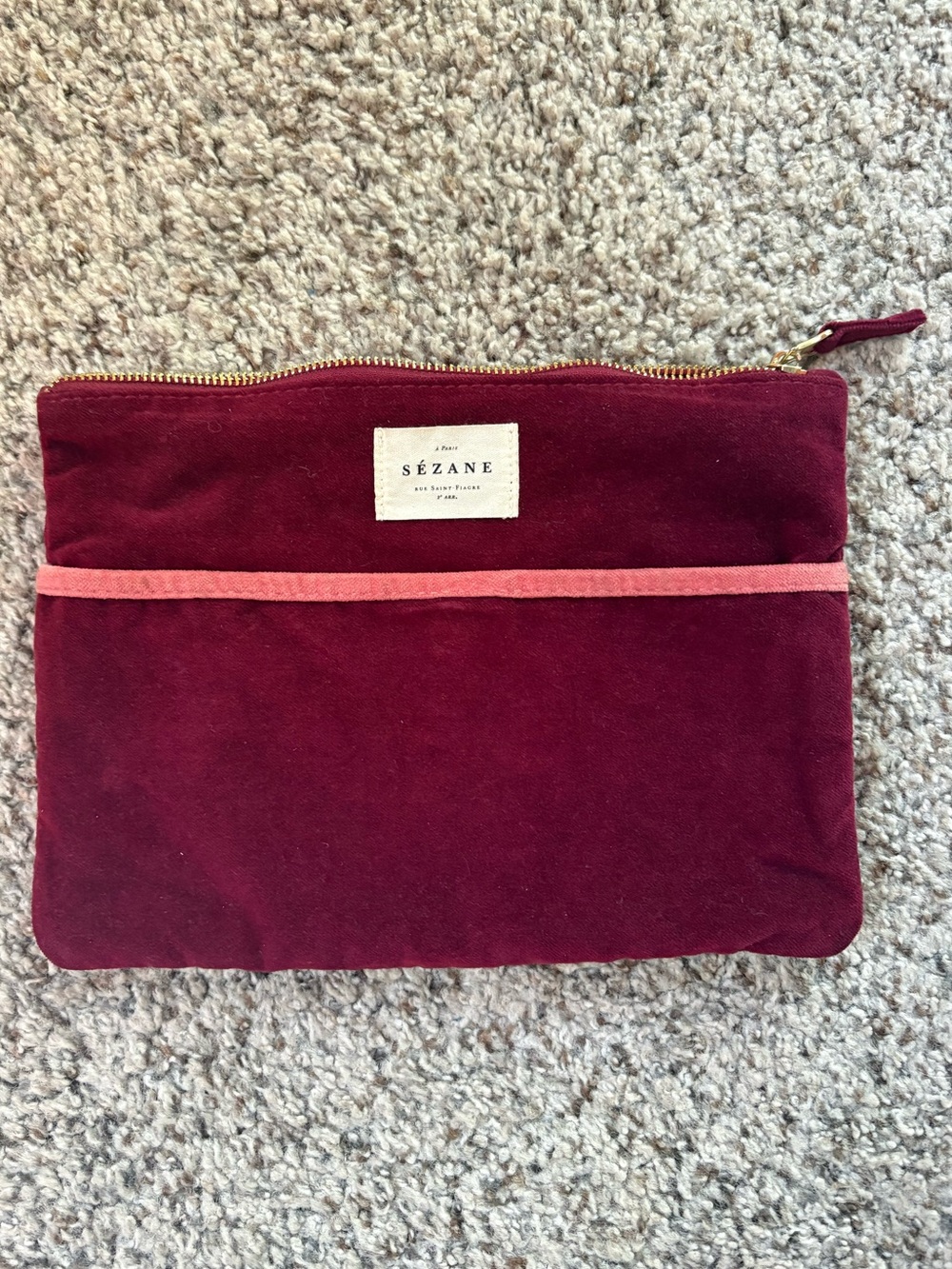 Sézane Burgundy Velvet Large Pouch Clutch – Pink Trim & Gold Zip